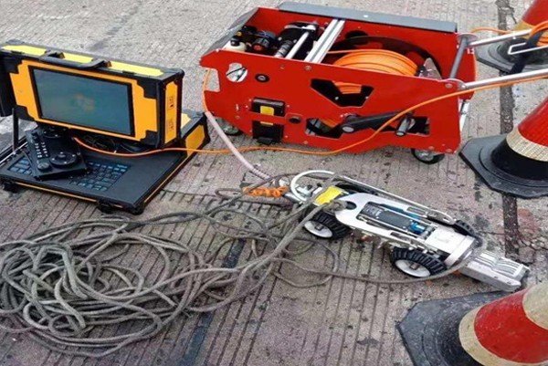 牡丹CCTV管道检测机器人